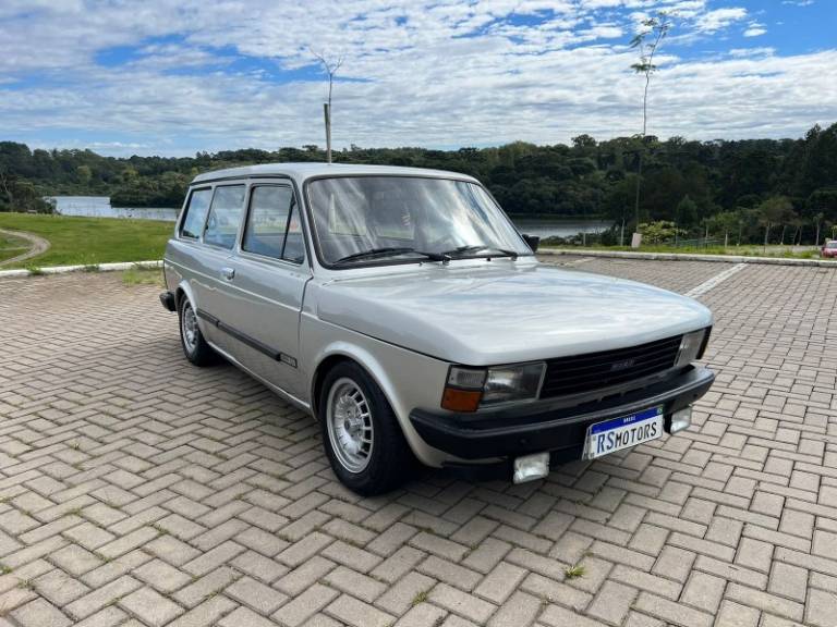 FIAT - PANORAMA - 1982/1982 - Prata - R$ 34.900,00